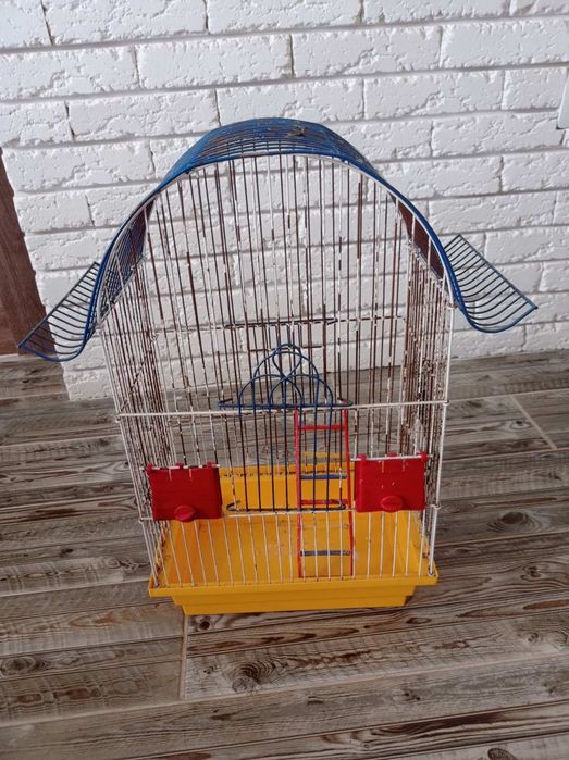 Клітка для хвилястих папуг