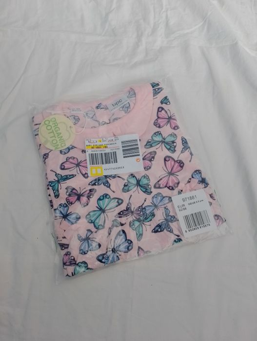 Rampers i opaska w motylki