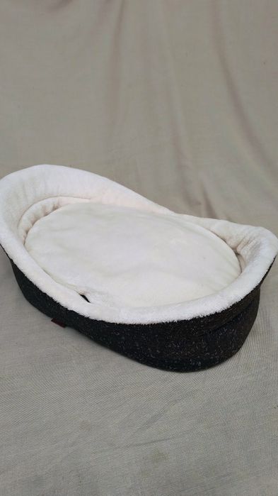 Лежак для собачки