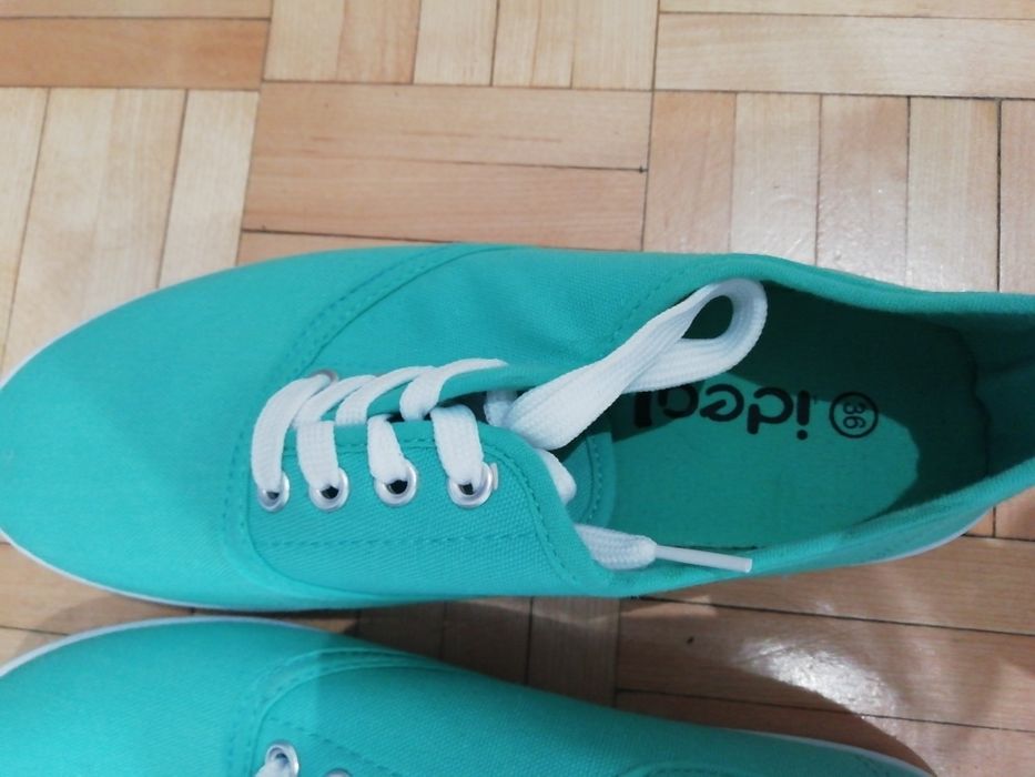 Tenisówki nowe ideal r 36