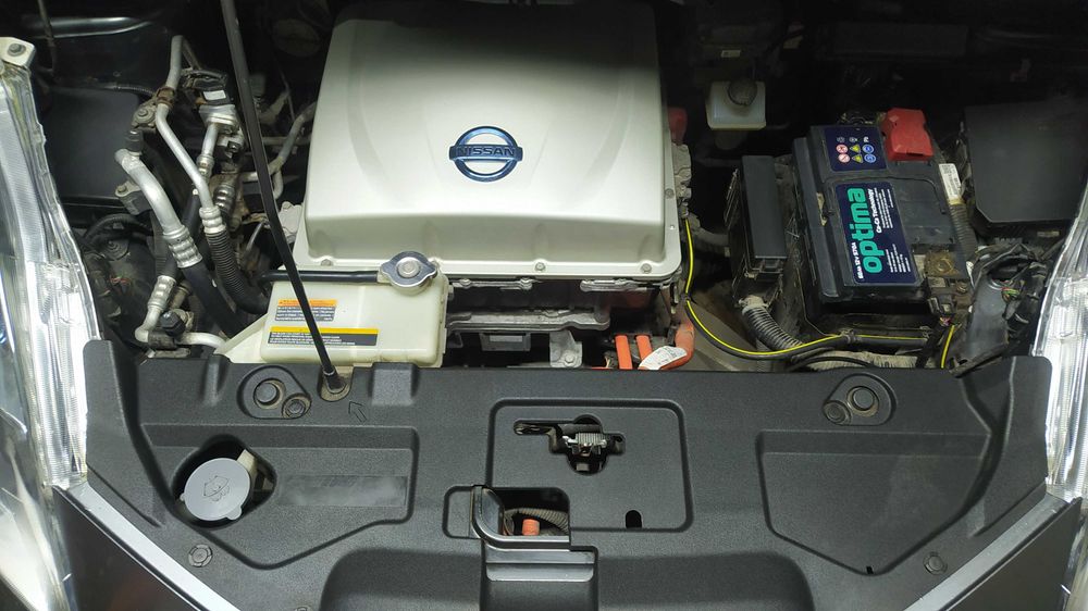 Nissan Leaf 2014
