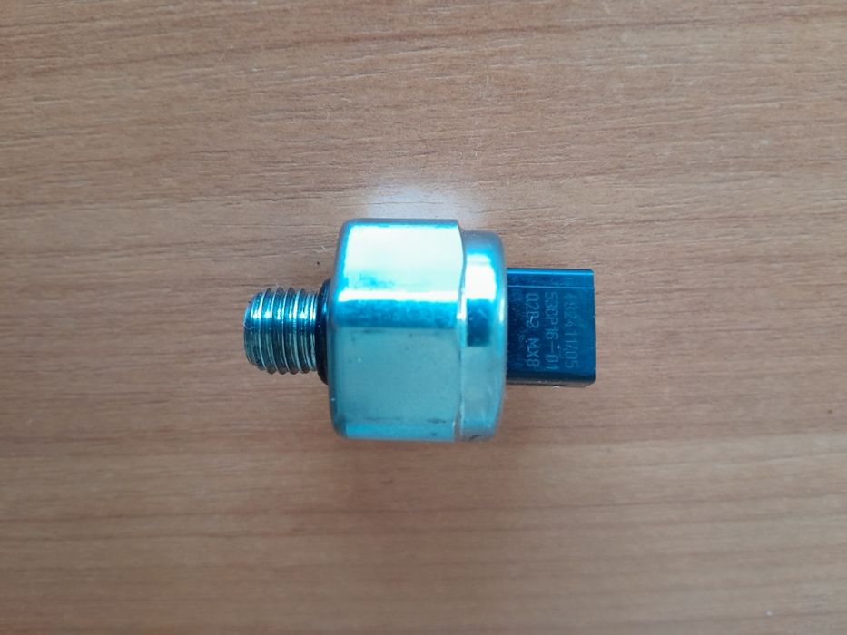 Датчик давления масла АКПП