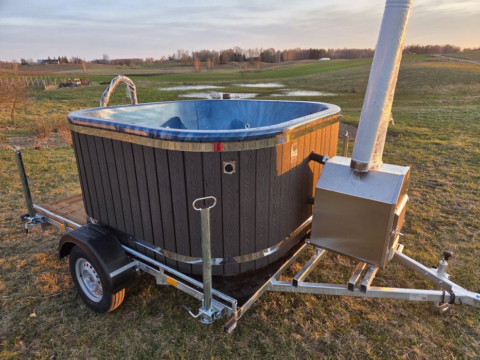 Balia bania jacuzzi mobilne na przyczepce,