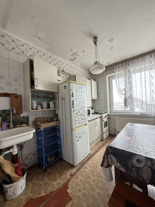 Продаж 3к квартири поліпшеного планування  з Автономним опаленням.