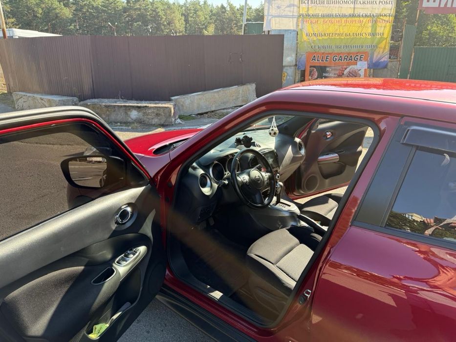 Nissan Juke 2017  1,6 двигун