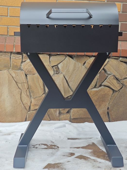 Мангал з кришкою на 10 шампурів