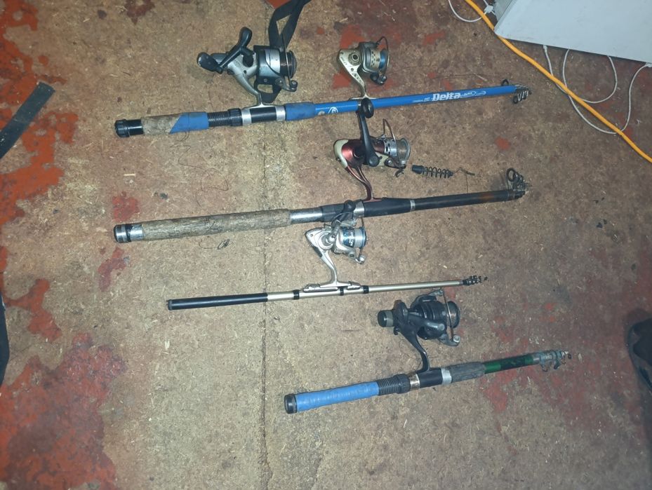 Набор рыбака: 4 Спиннинга + Катушки + Блесны (Все за 1600 грн)