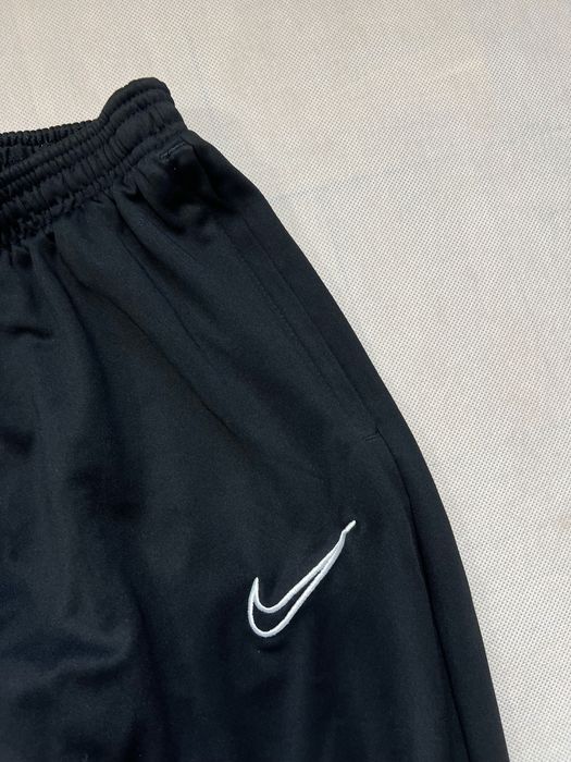 Dresy Nike small logo y2k swoosh black