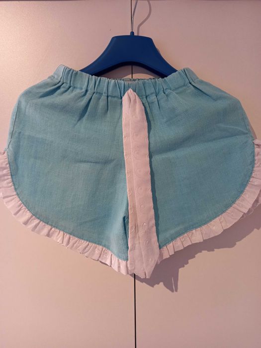 Calções Marca Castelo Nuvens tamanho 4