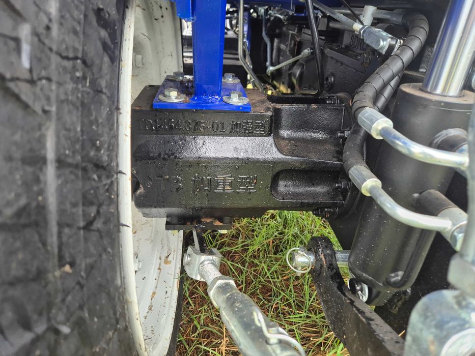 Трактор Файтер 254 РД с козырьком