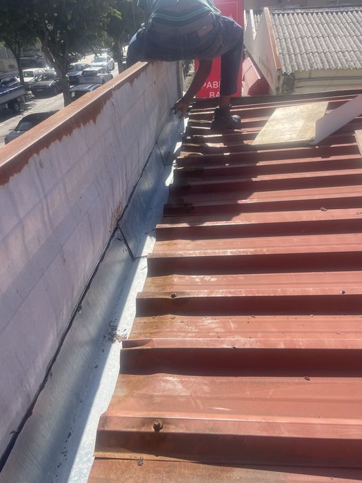 Fabricação de Poste Pedestral carregador Automotivo