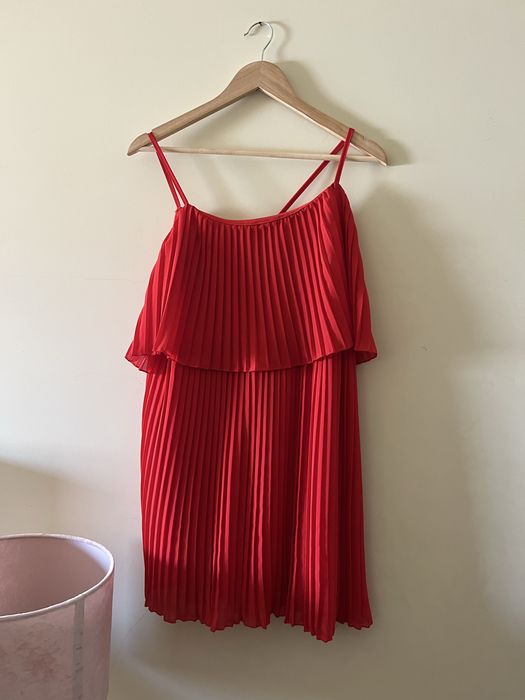 Vestido vermelho como novo!