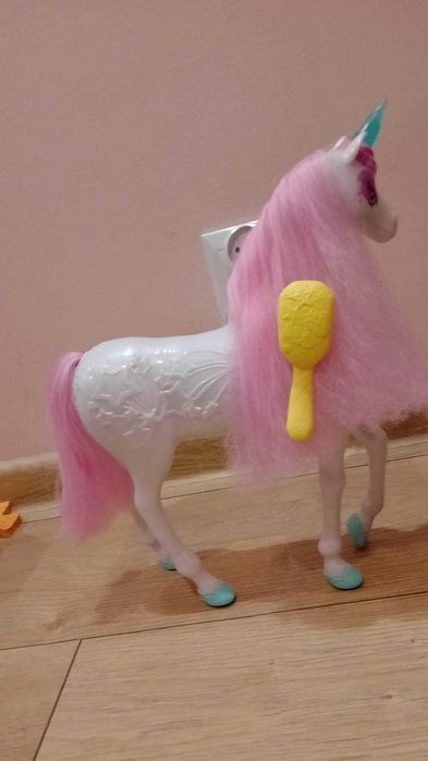 Barbie Jednorożec Magiczne Włosy Interaktywny