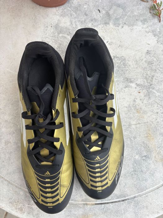 Chuteira Adidas F50 League