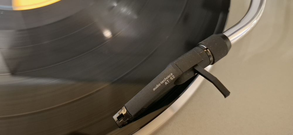 Gramofon Telefunken RS 30.