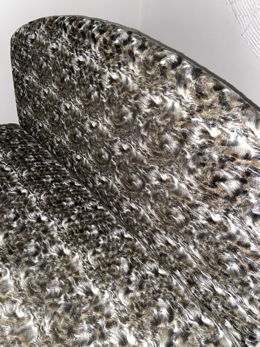 Кровать двух спальня на шерсті наповнювач . Крепка . Дуже кофмортна !