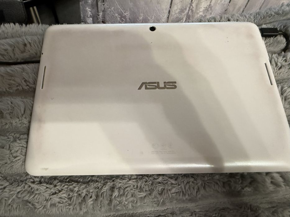Планшет Asus K00F