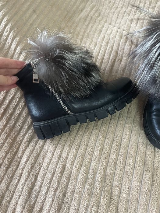 Шкірані зимові чобітки