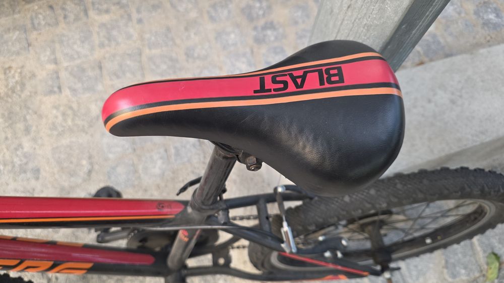 Bicicleta Berg Blast 205
