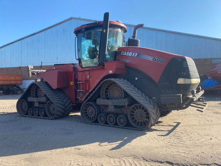 Трактор гусеничний Case IH Quadtrac 600