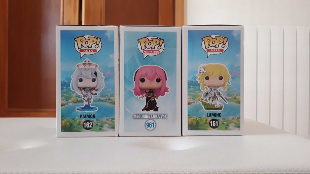 Funko Pops: VOCALOID e Genshin Impact [Pack] + Demon Slayer