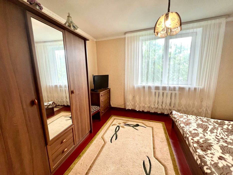 Продається будинок на Старому місті