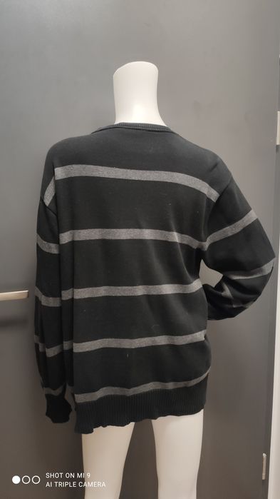 Sweter męski w paski