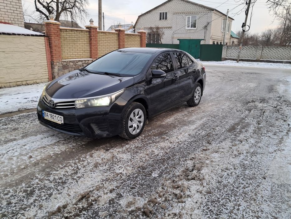 Продам автомобиль тойота,корола,1,6