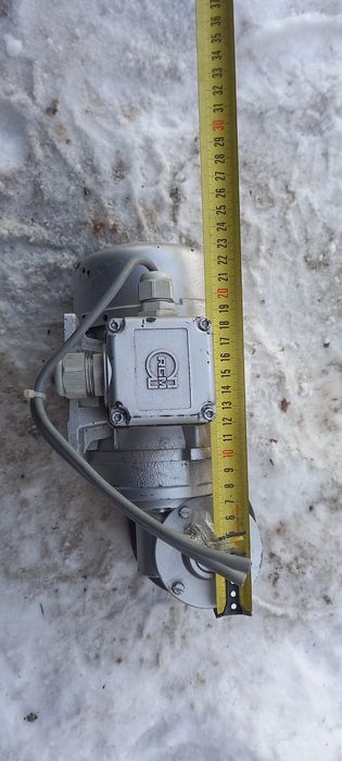 Мотор с редуктором