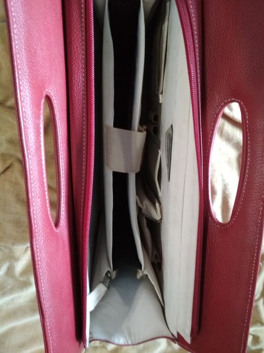 Женский Портфель из натуральной кожи. Женская сумка из кожи