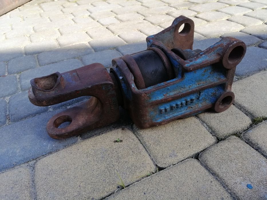 Zaczep Ursus  C 330 Oryginał górny transportowy