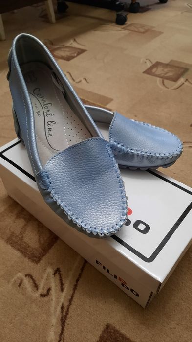 Жіночі макасіни в гарному стані