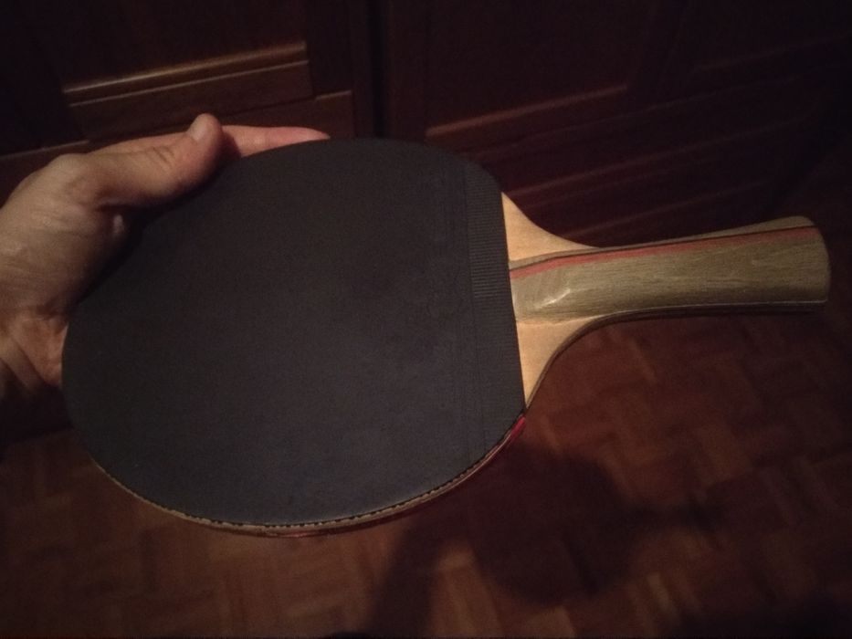 Raquete de ping pong Butterfly master (usada em bom estado)