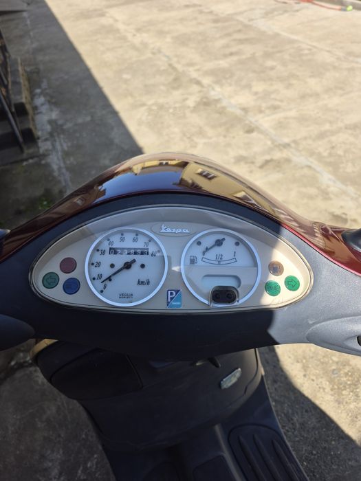 Piaggio vespa et4
