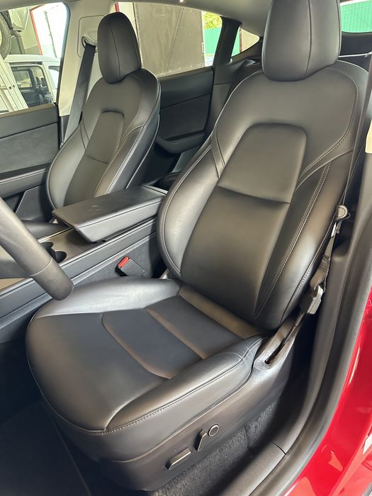 Tesla Model 3 та Y / Продам салон в зборі або частинами