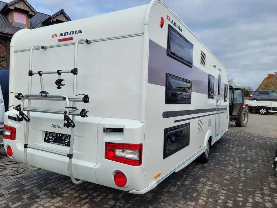 Adria Adora 593UK, klimatyzacja, mover, przedsionek  Łóżko 3-piętrowe, 7-osobowa