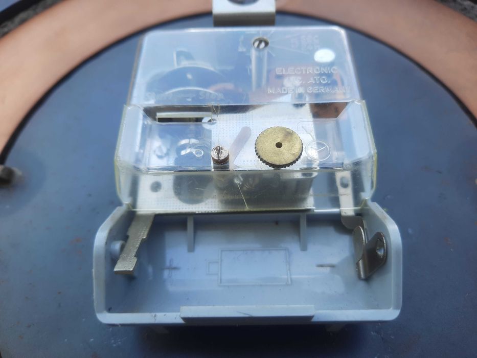 Q23 Zegar ścienny Kienzle znaki zodiaku W276 Ato sprawny