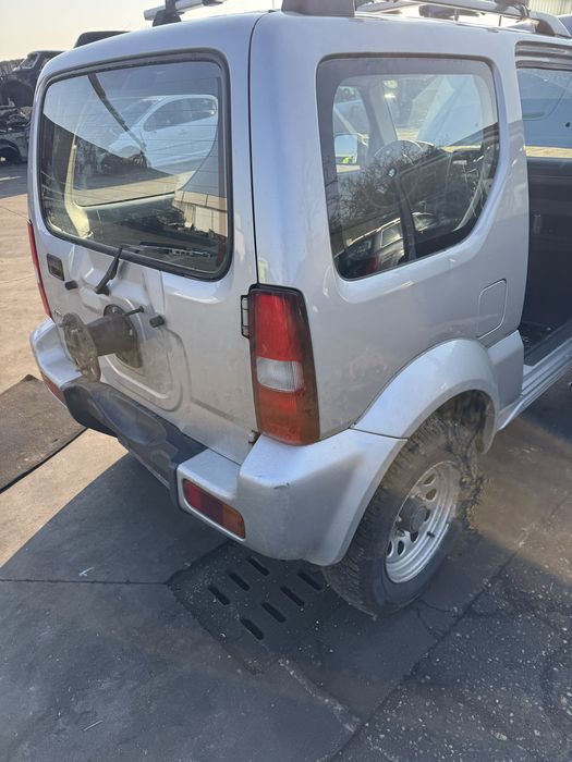 Suzuki jimny 1.5 ddis silnik most rama części
