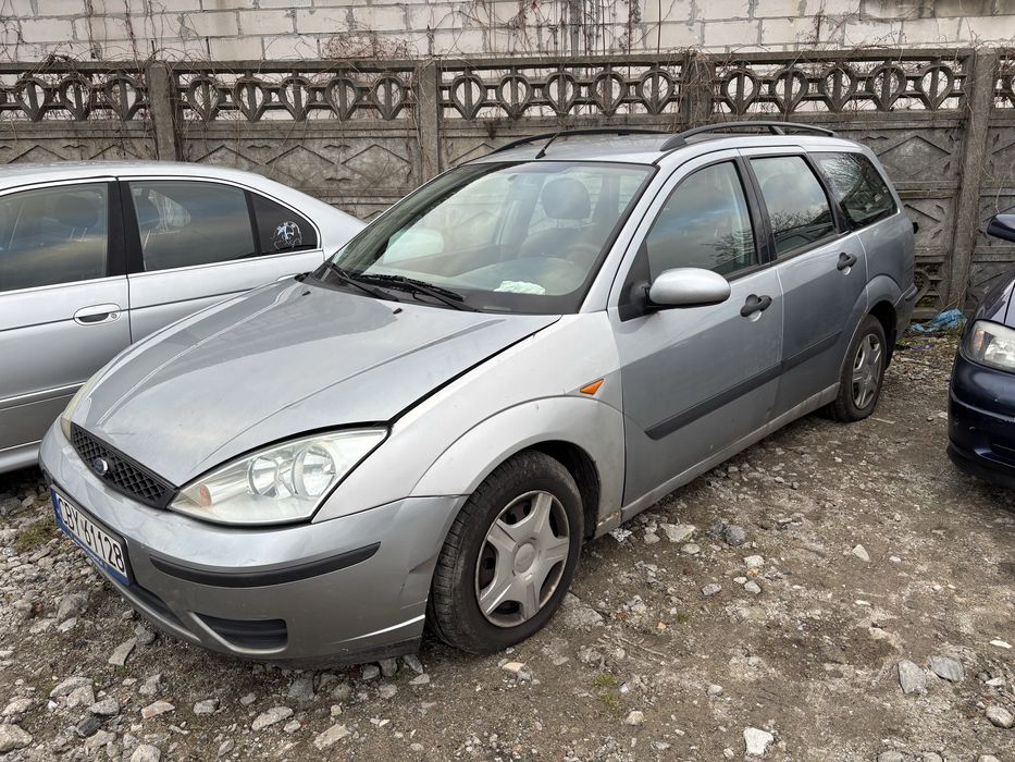 Ford focus 1.6 benzyna