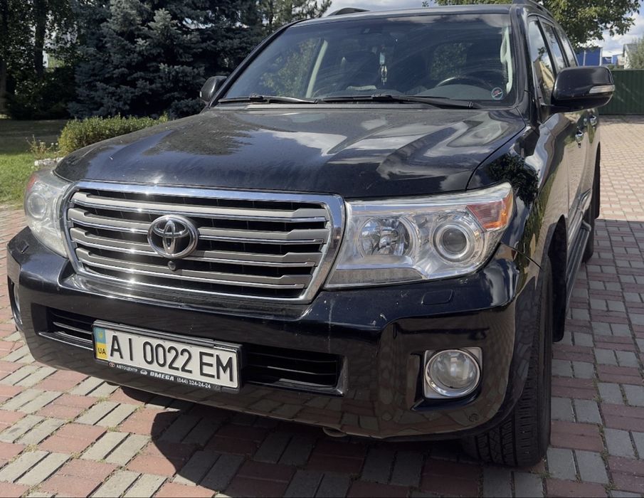 Toyota Land Cruiser 2014 бензин