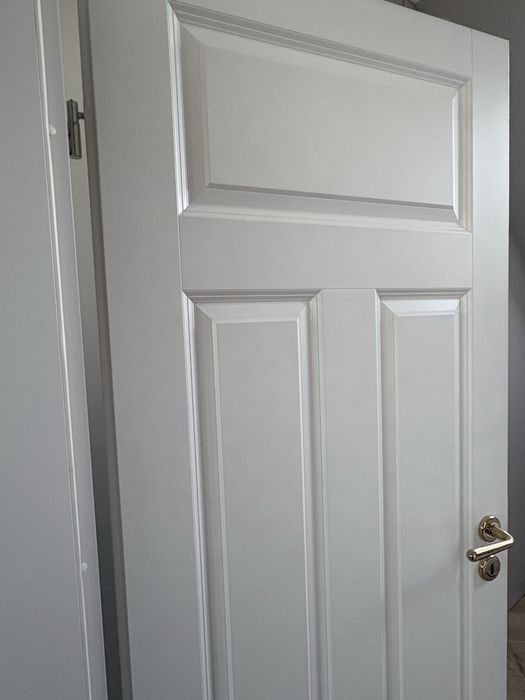 Drzwi prawe i lewe 70