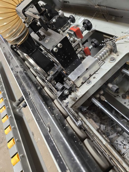 Okleiniarka Jaroma Compact CW MAXX 2 Plus wstępne frezowanie. ROK PRODUKCJI 2018r