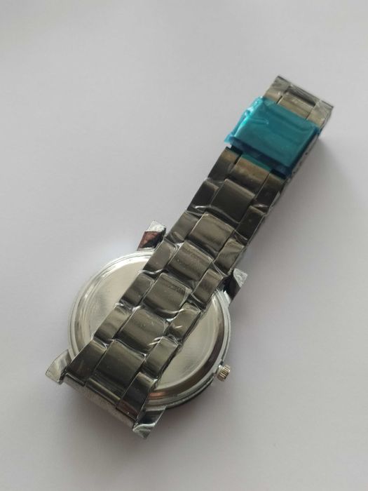 Zegarek damski brązowy nowy