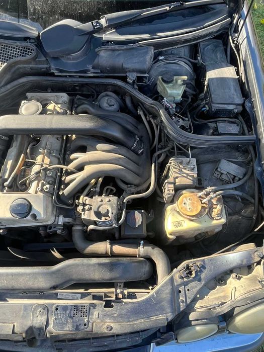 Mercedes-Benz E-Class 1998