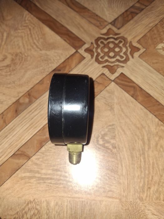 Манометр ДМ02-063-1-М