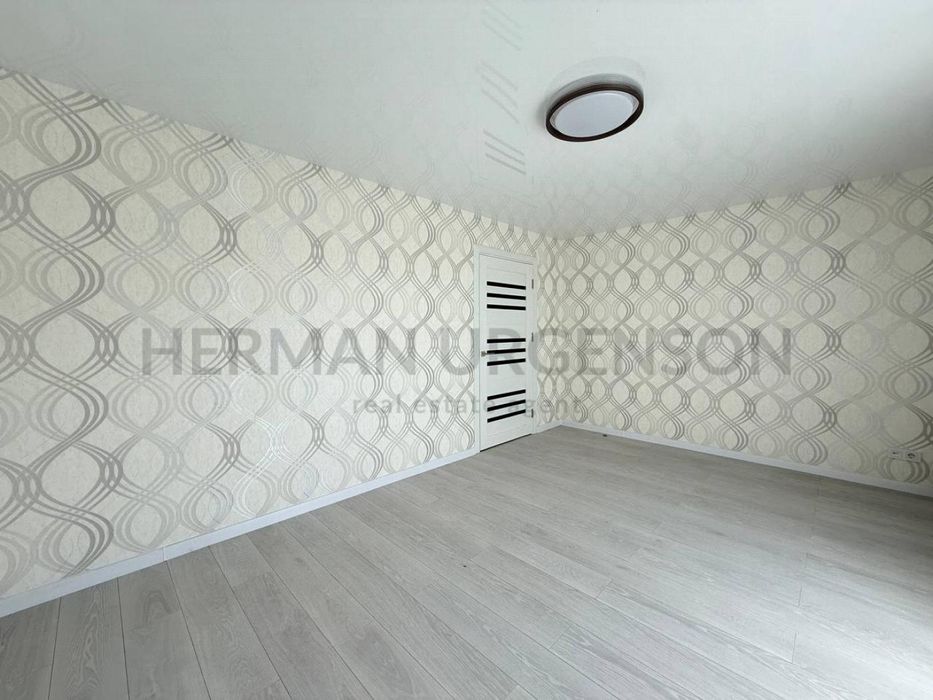 Продаж американки 112 м.кв / 10 соток / Кінчеш