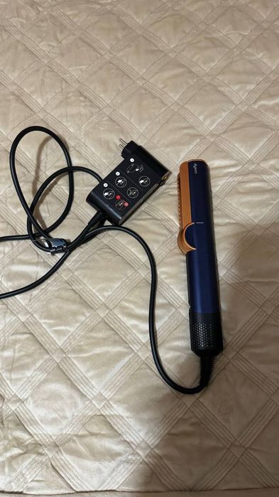 Фен-випрямляч Dyson airstrate