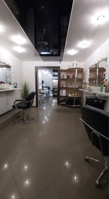 Сдам в аренду место для мастера парикмахера