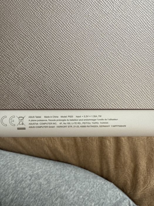 Планшет Asus zen pad на запчастини