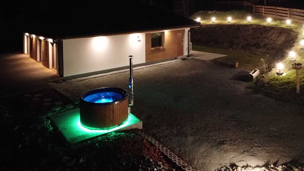 Ferie, Weekendy Sudeckie Wzgórze, Balia i Sauna w cenie 12 os.